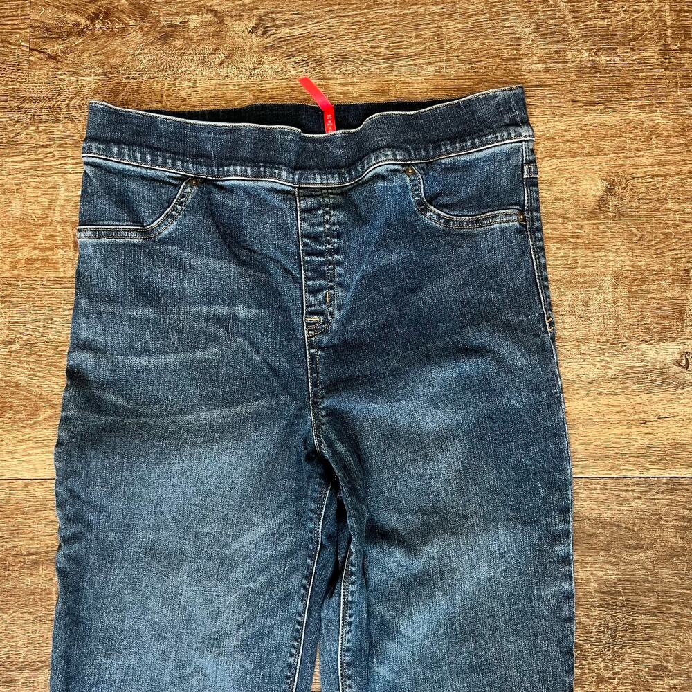 Spanx pull on jeans raw hem straight leg - Picture 6 of 6